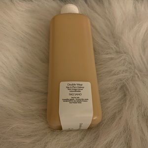 Estée Lauder Double Wear Sand 1W2